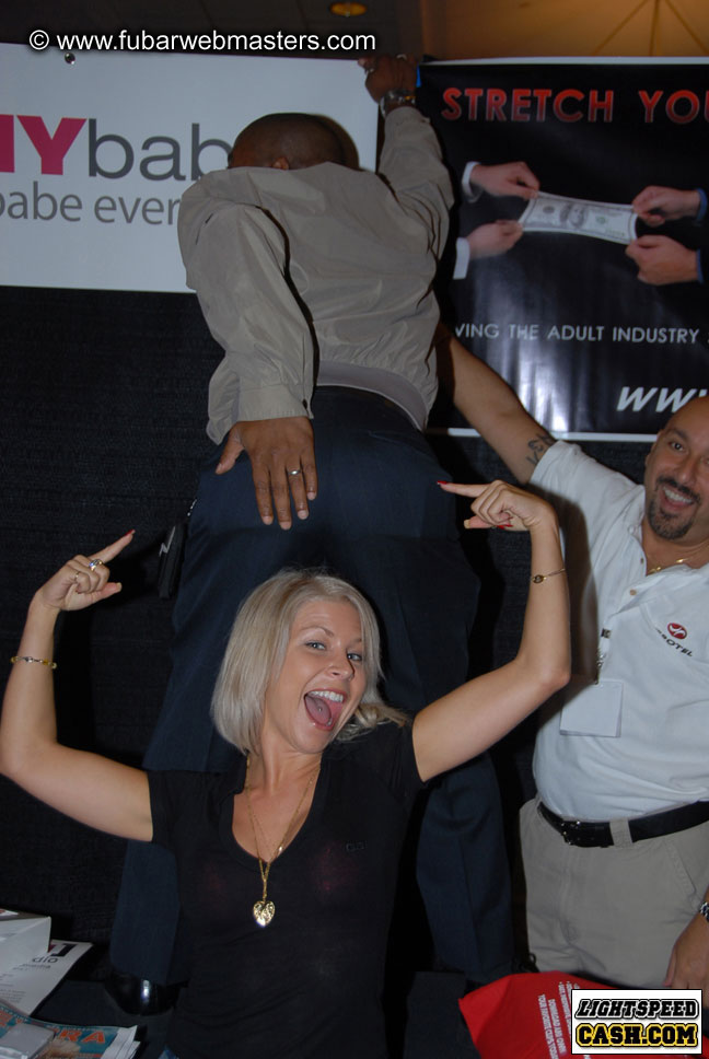 Show Floor & Seminars