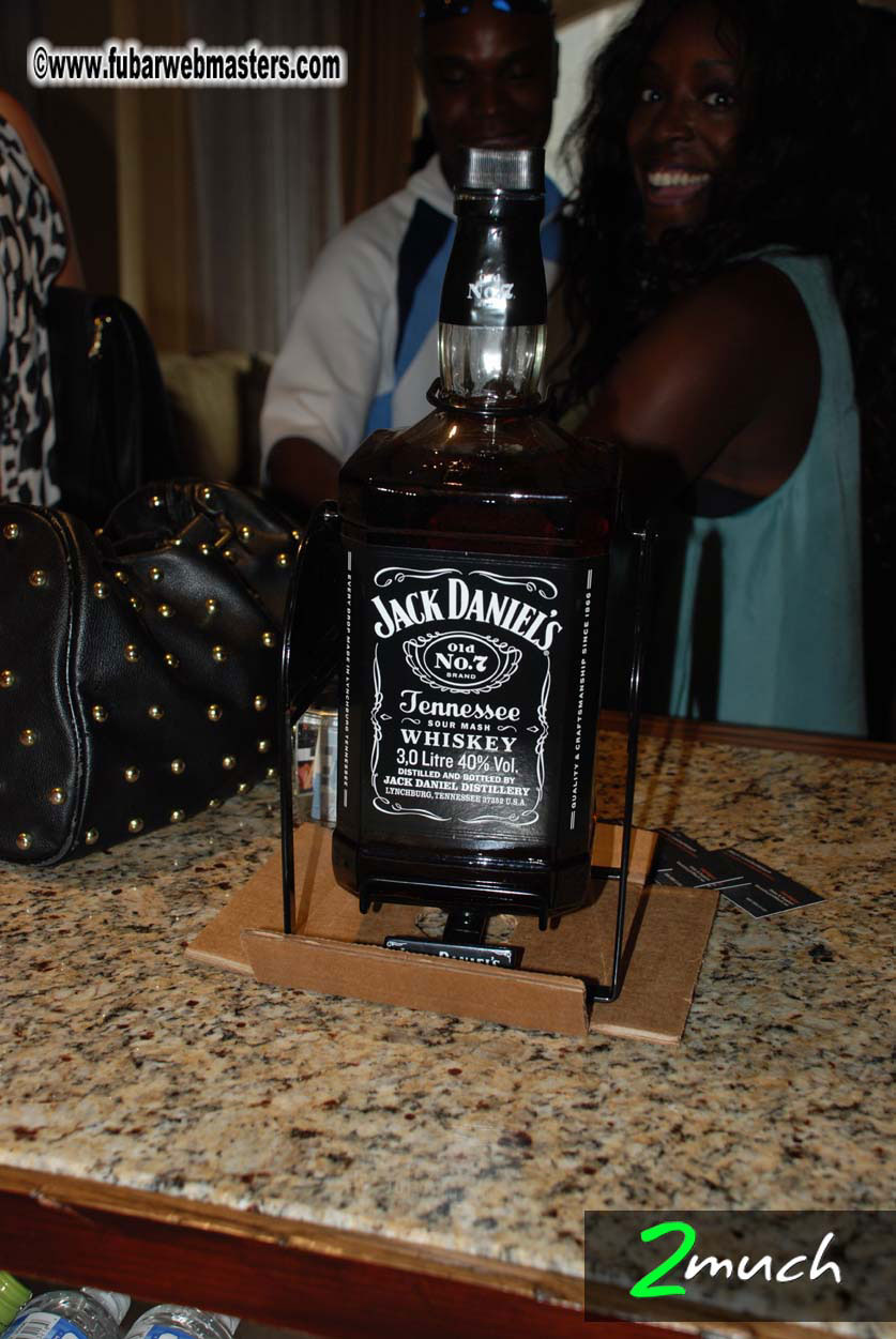 Pictures from Mark of 2Much