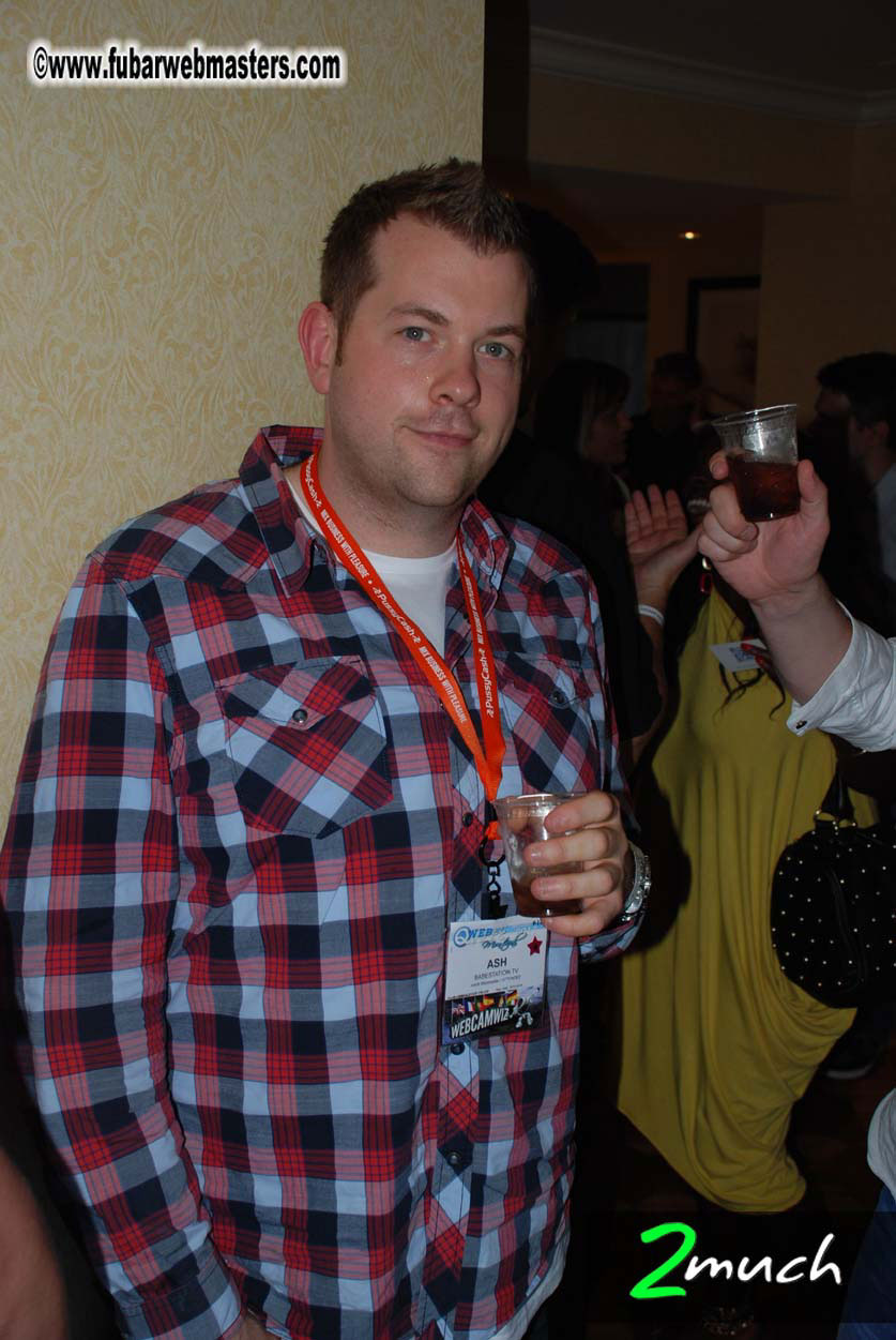 Pictures from Mark of 2Much