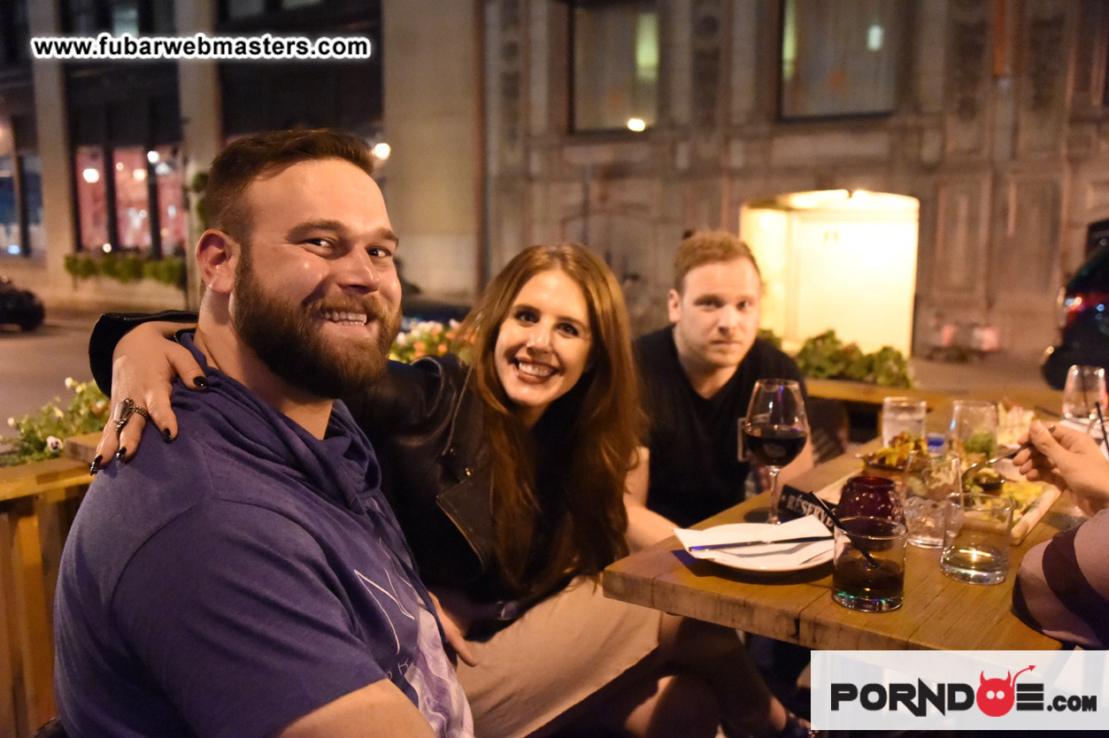 The affil4you Traditional Pre-Show Dinner