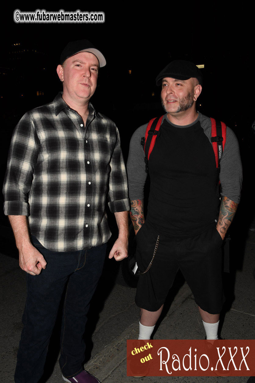 Thursday Kick-Off ; Starlights