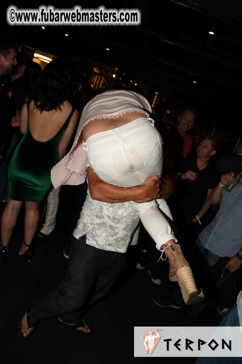 Apogee Party - a Roof Top Party