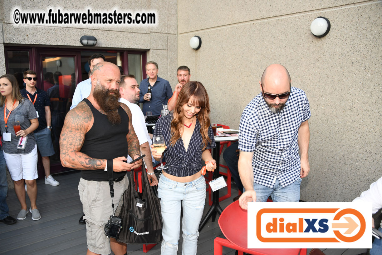 Breeze, Cocktails on the Terrace