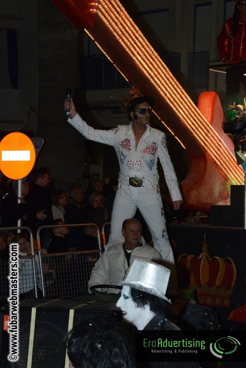 Pre-Show Carnival Parade at TES Sitges