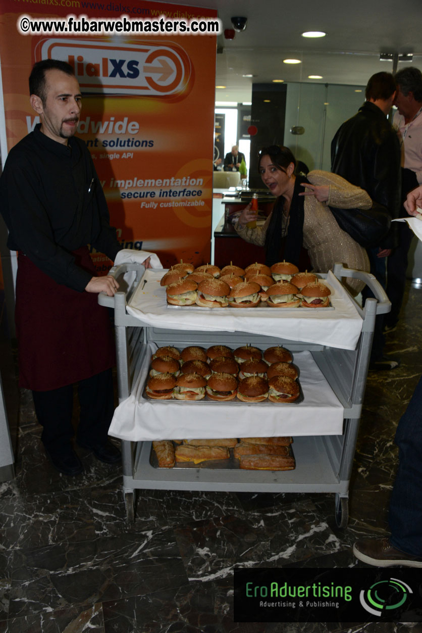 Pussycash Food Court