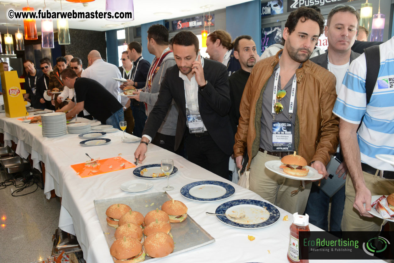 Pussycash Food Court