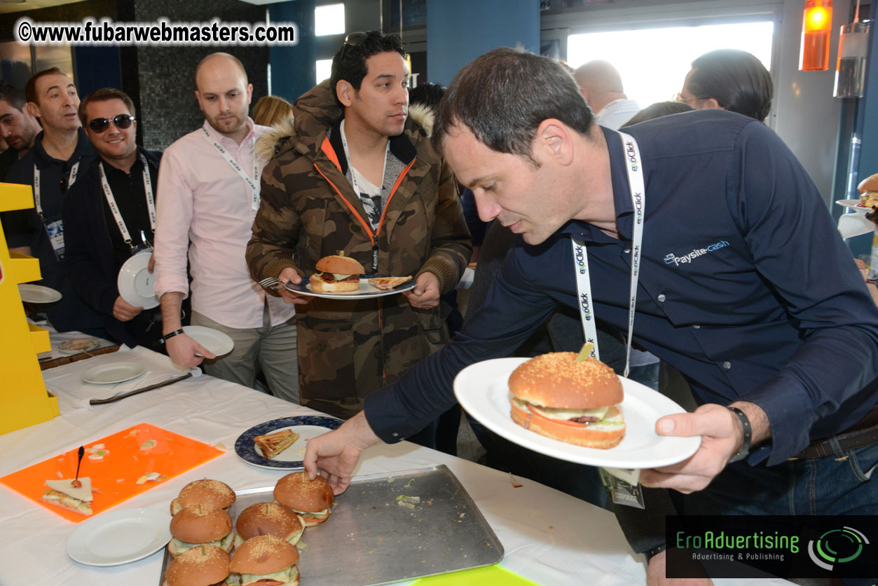 Pussycash Food Court