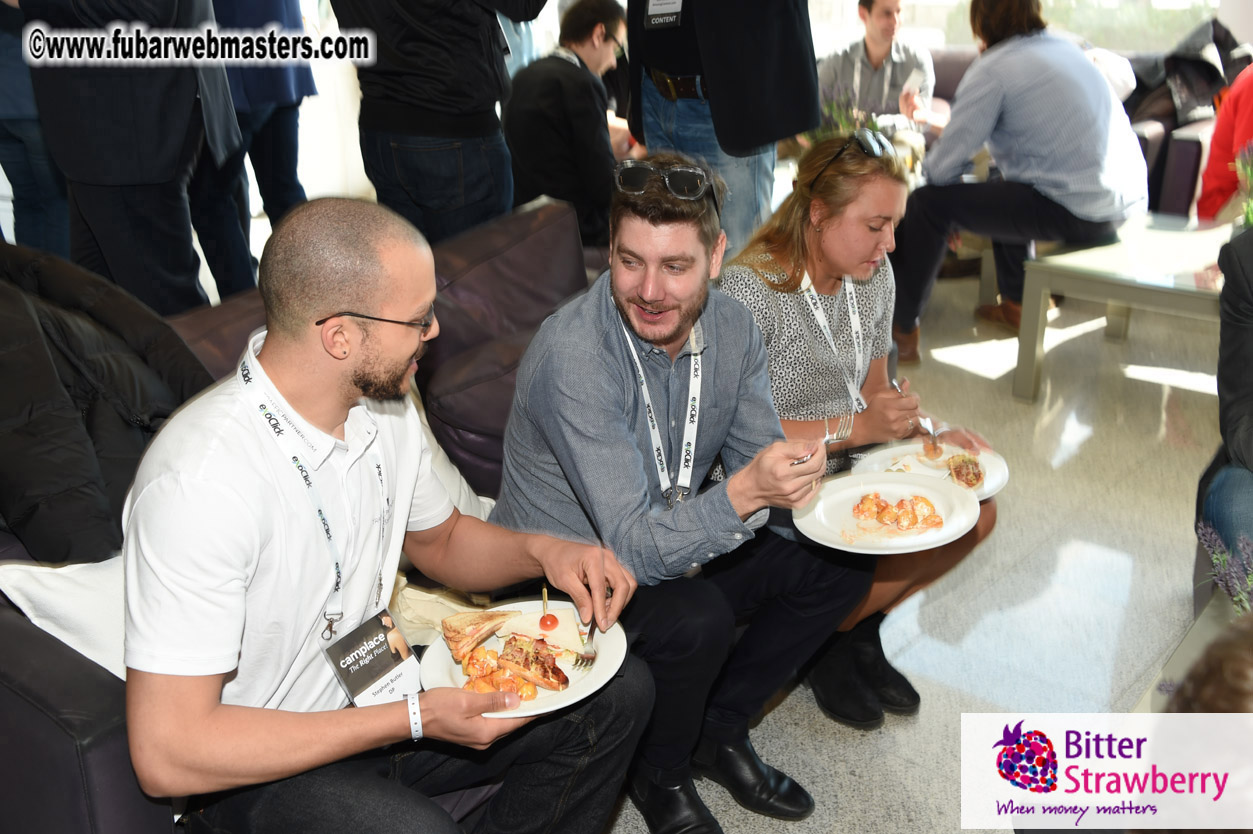 PartnerCash Food Court