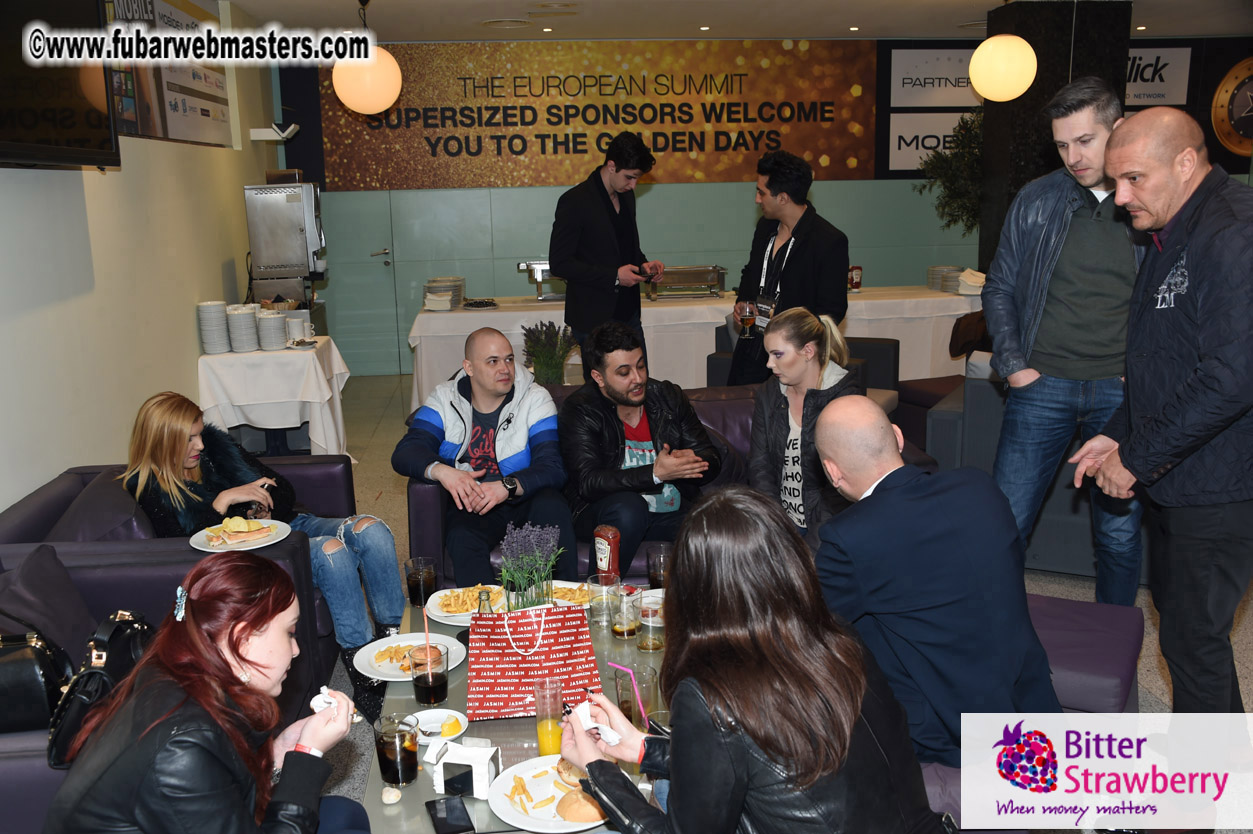 TrafficHaus Night Bar day 2