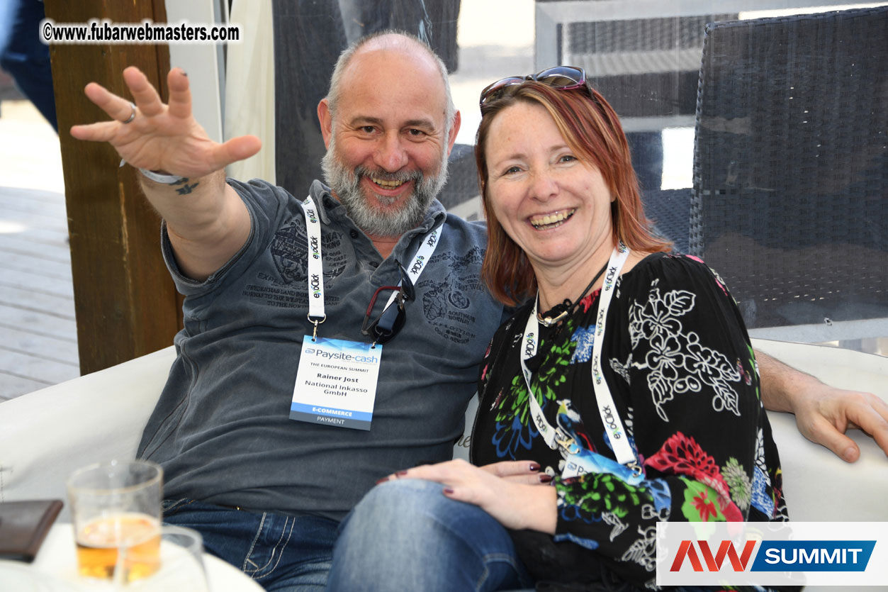 ClickBakers Lunch and Lounge