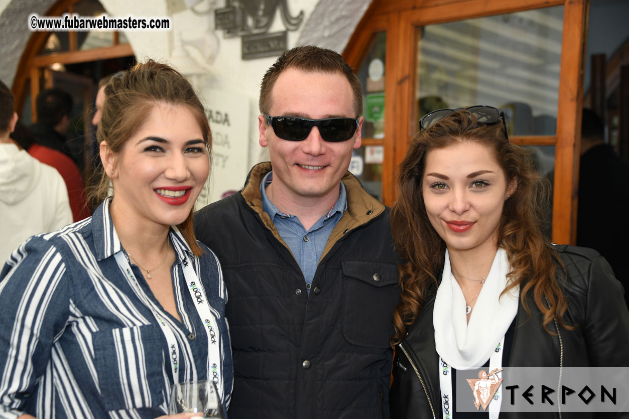 ClickBakers Lunch and Lounge