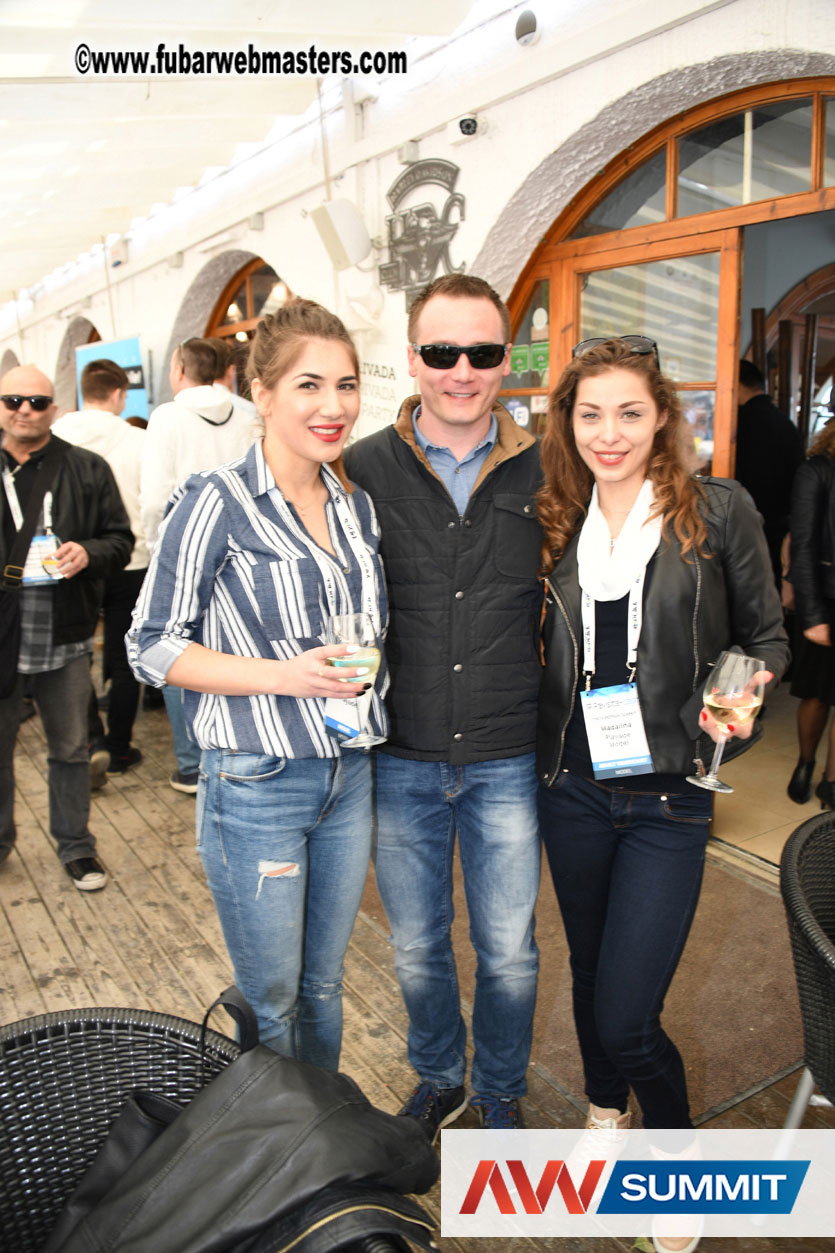 ClickBakers Lunch and Lounge