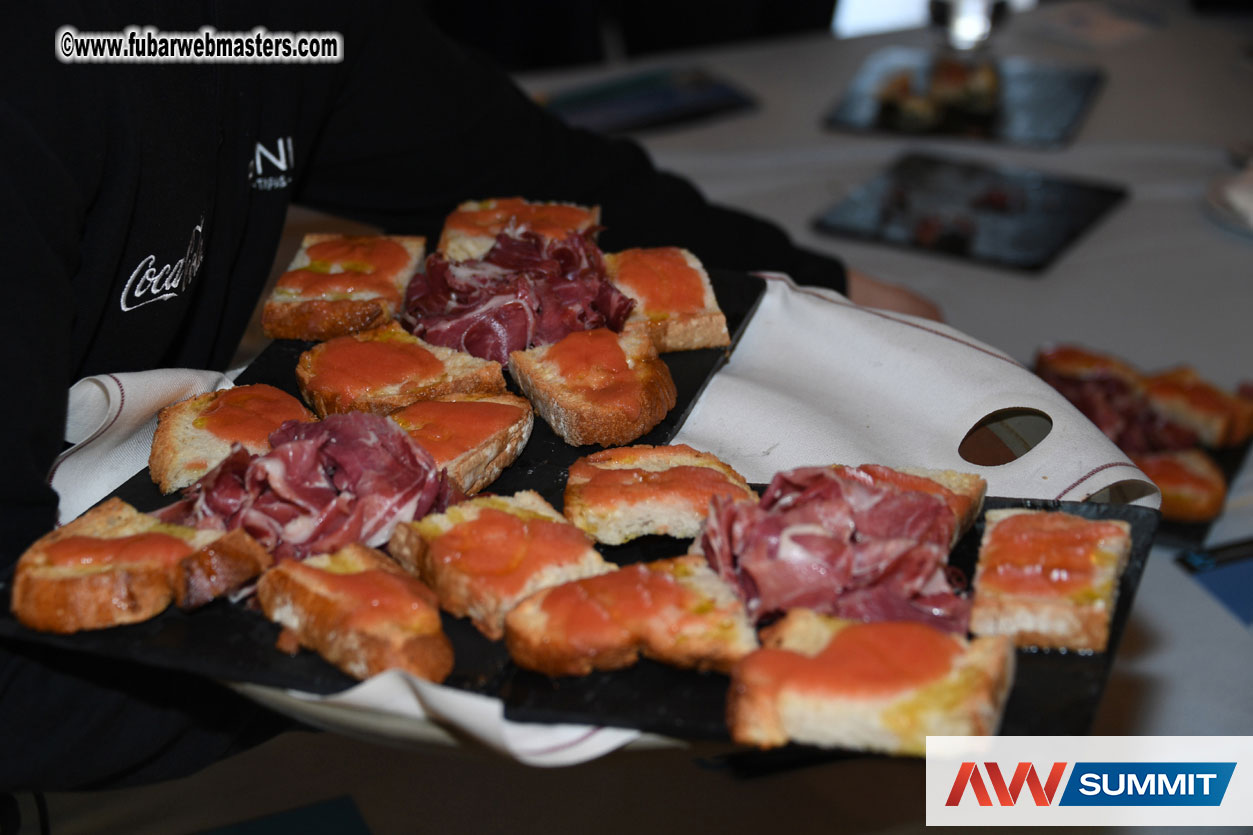 ClickBakers Lunch and Lounge