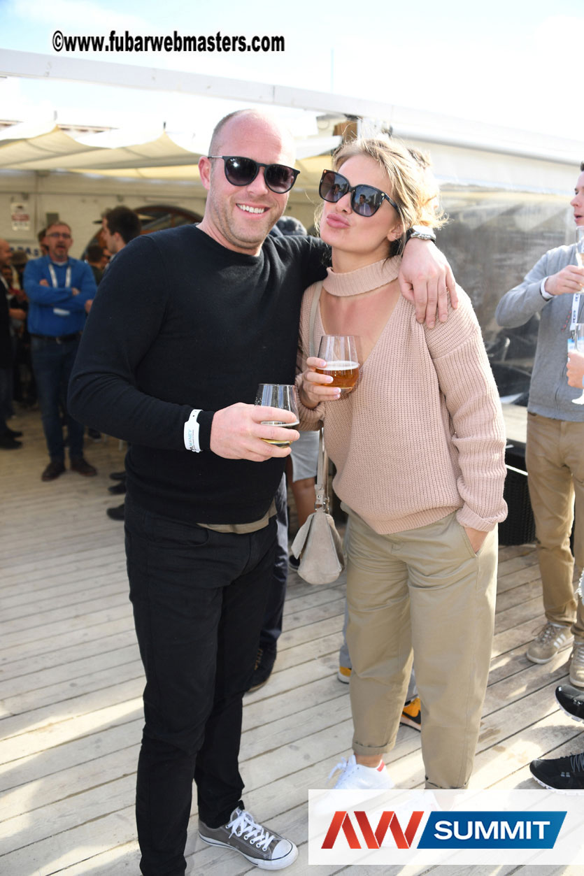 ClickBakers Lunch and Lounge