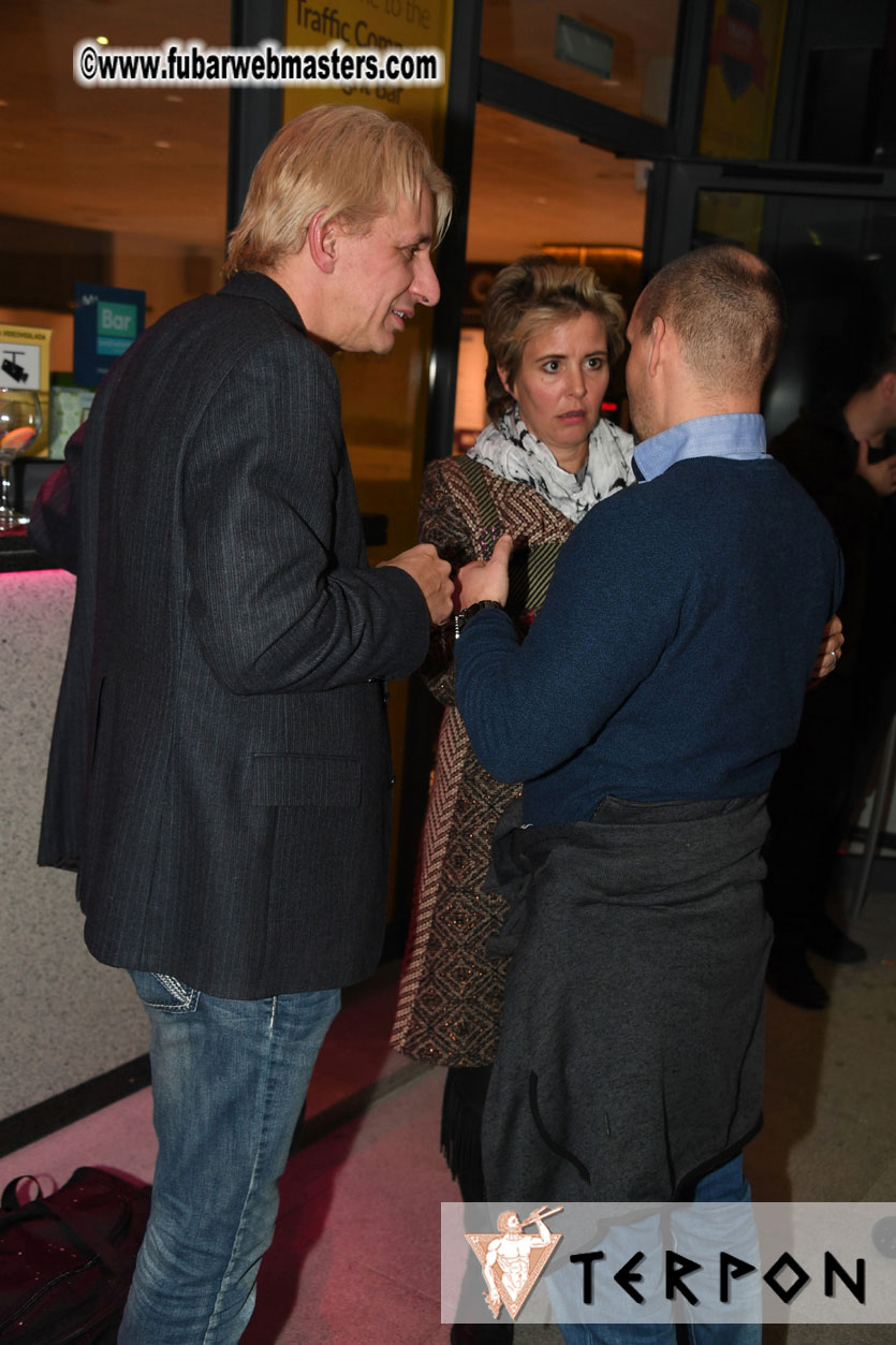 Traffic Company Night Bar