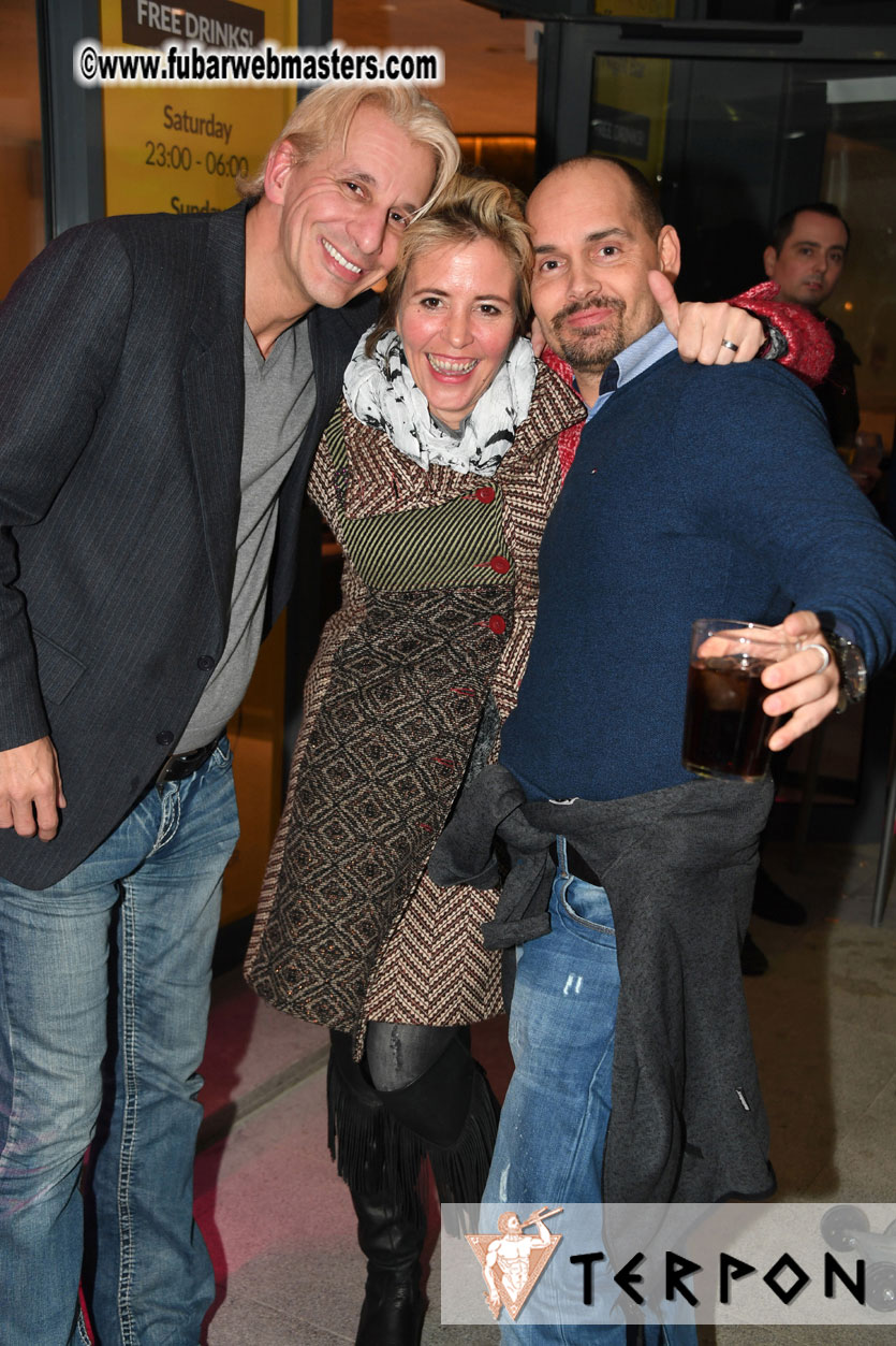 Traffic Company Night Bar