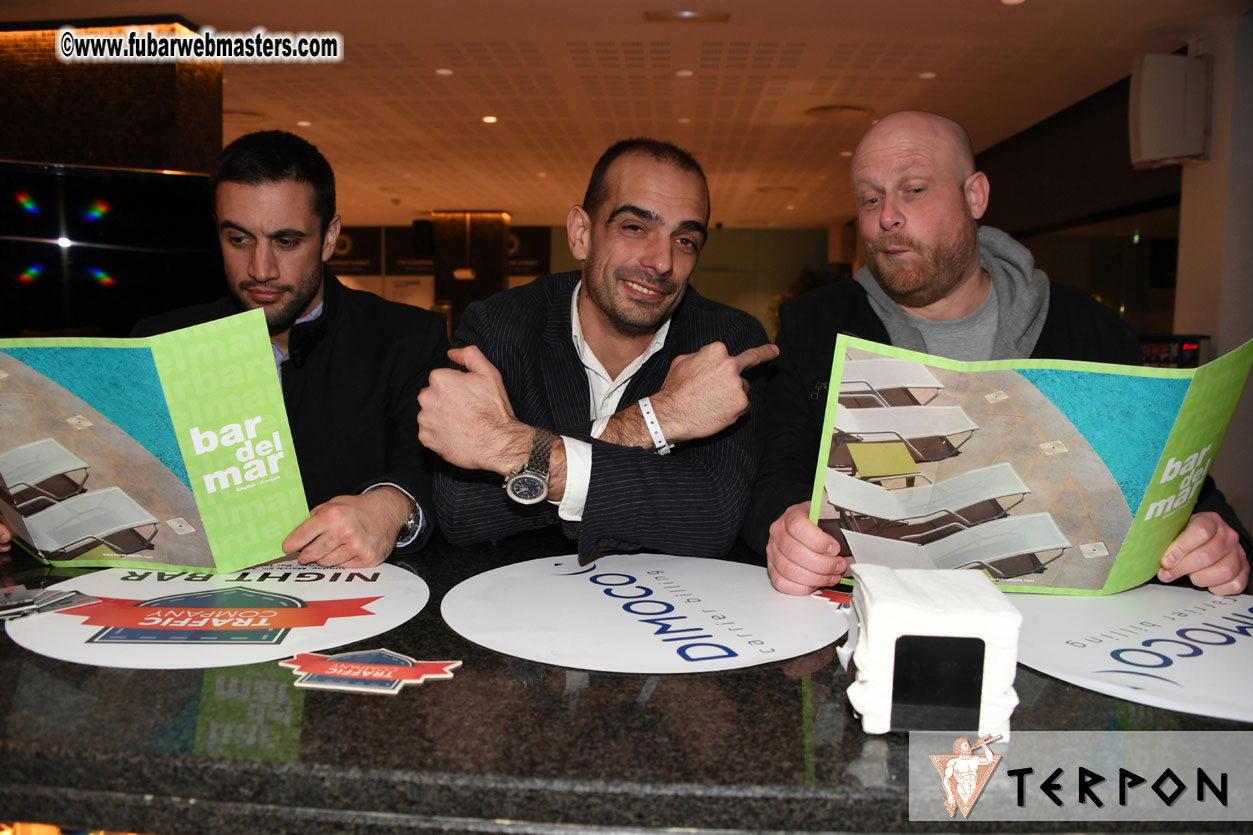 Traffic Company Night Bar