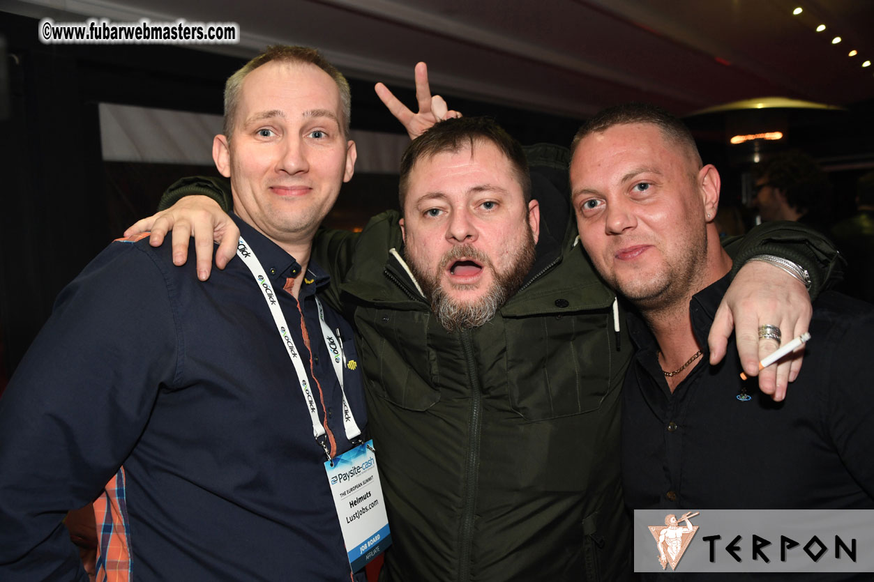 Traffic Company Night Bar