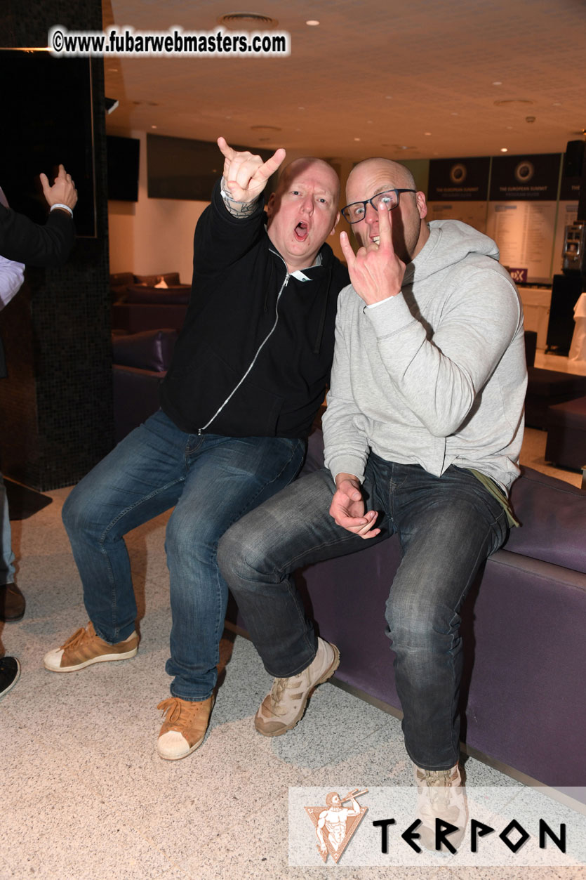 Traffic Company Night Bar