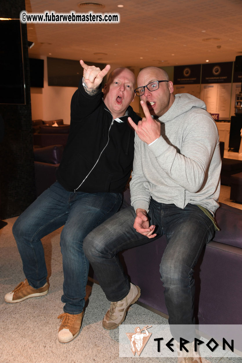 Traffic Company Night Bar