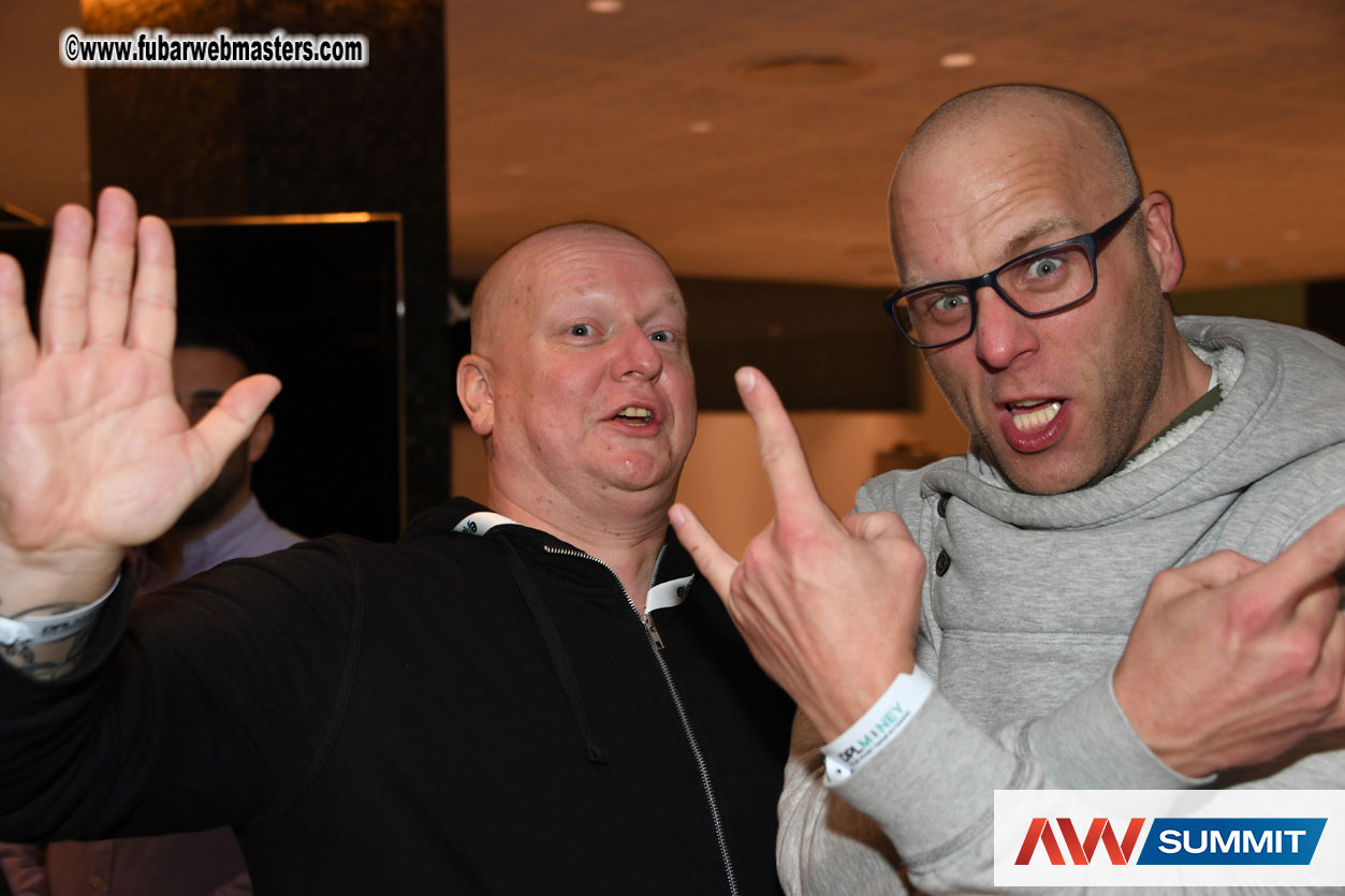 Traffic Company Night Bar