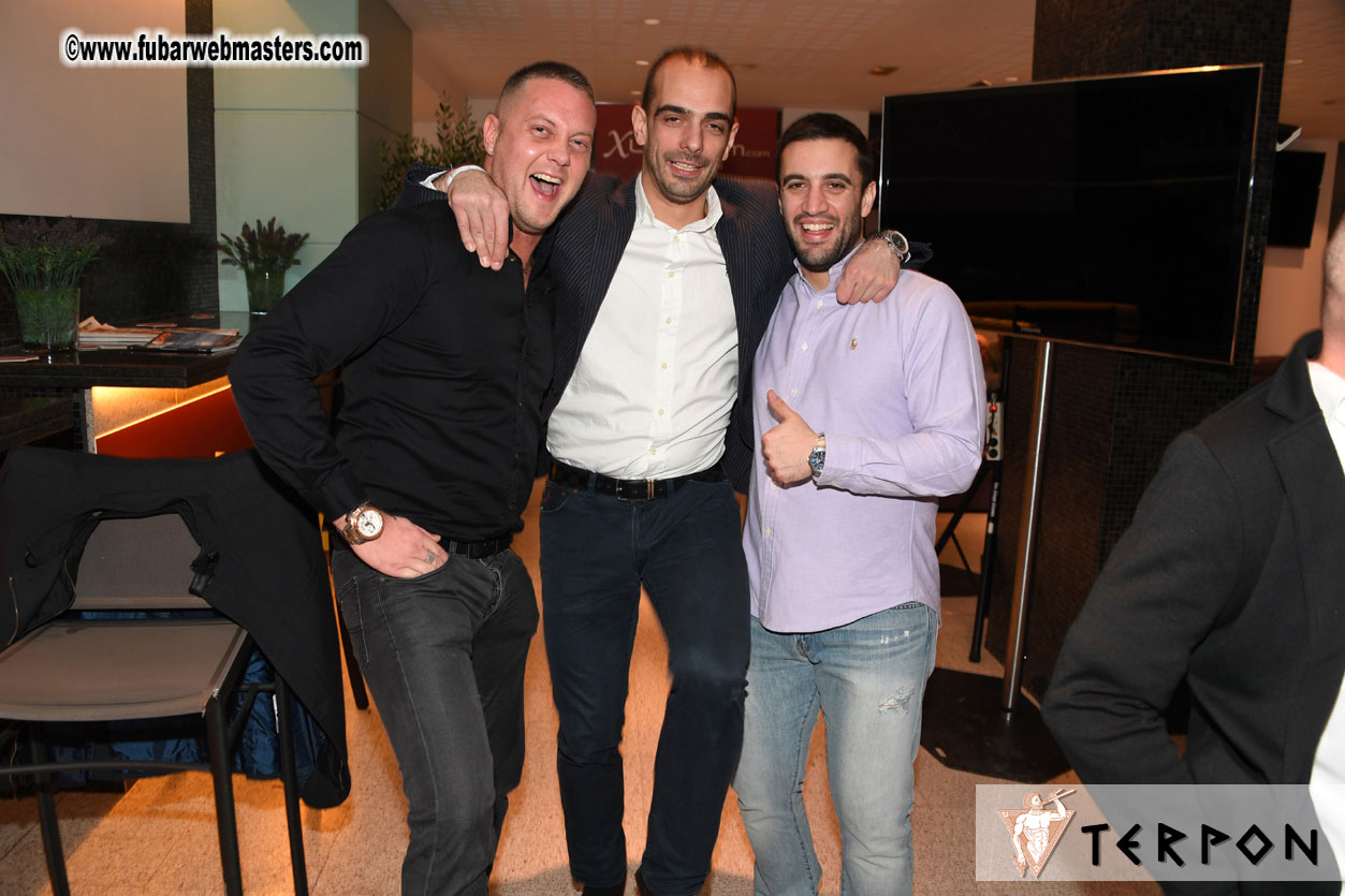 Traffic Company Night Bar