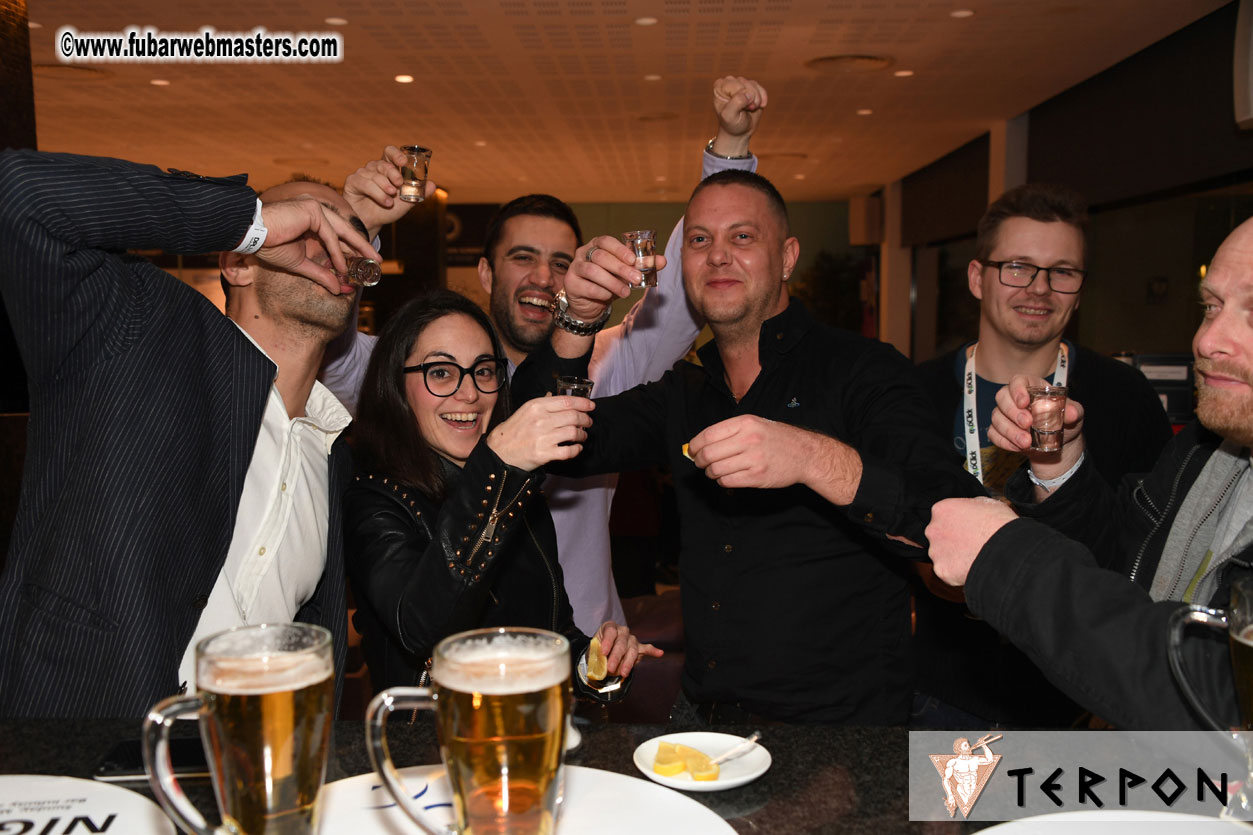 Traffic Company Night Bar