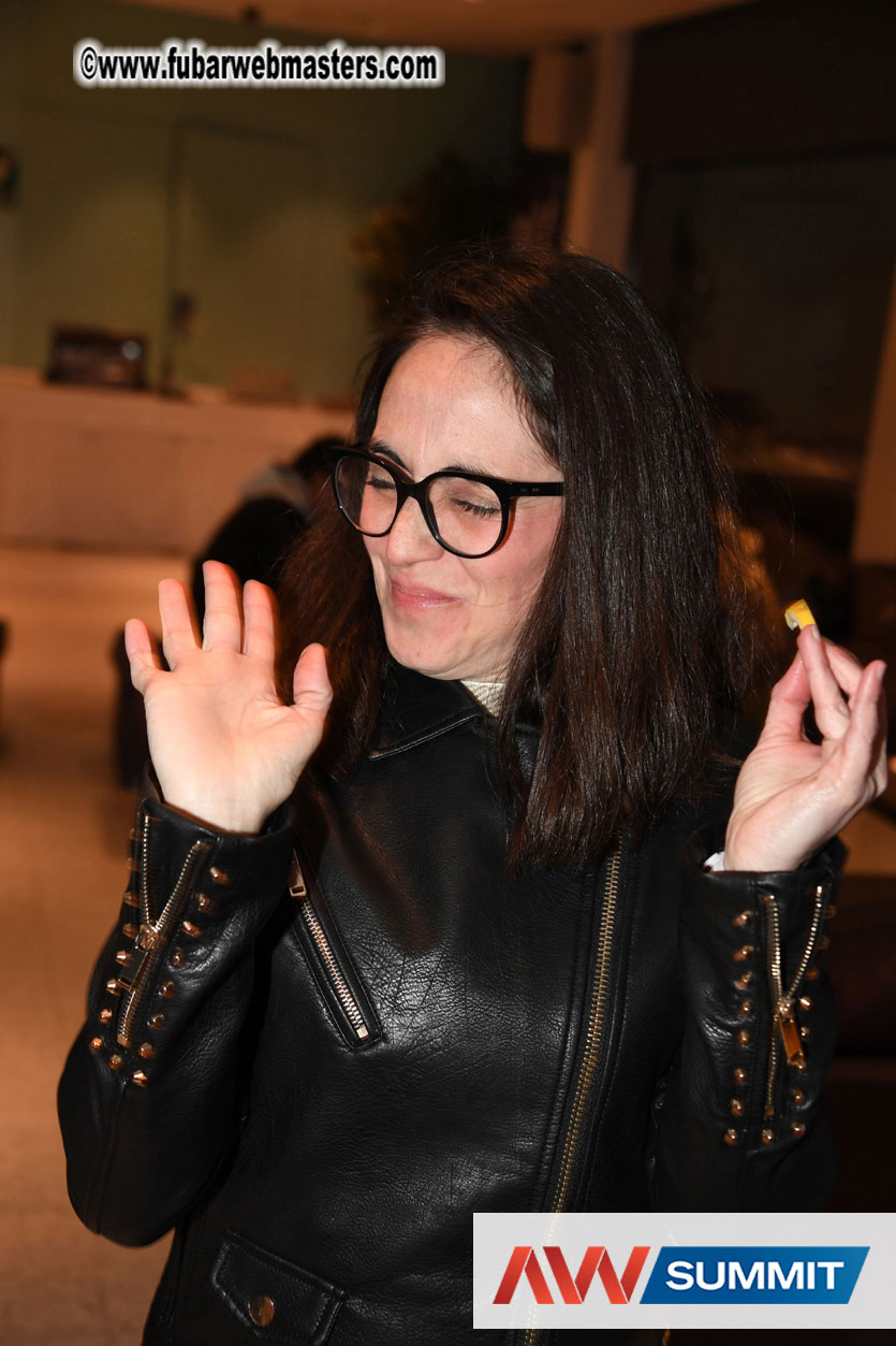 Traffic Company Night Bar