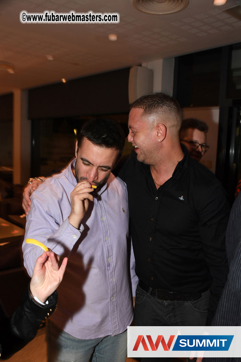 Traffic Company Night Bar