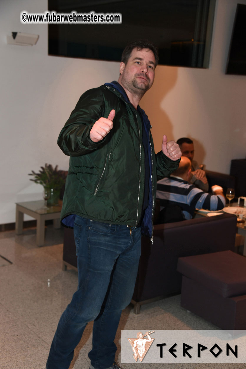 Traffic Company Night Bar