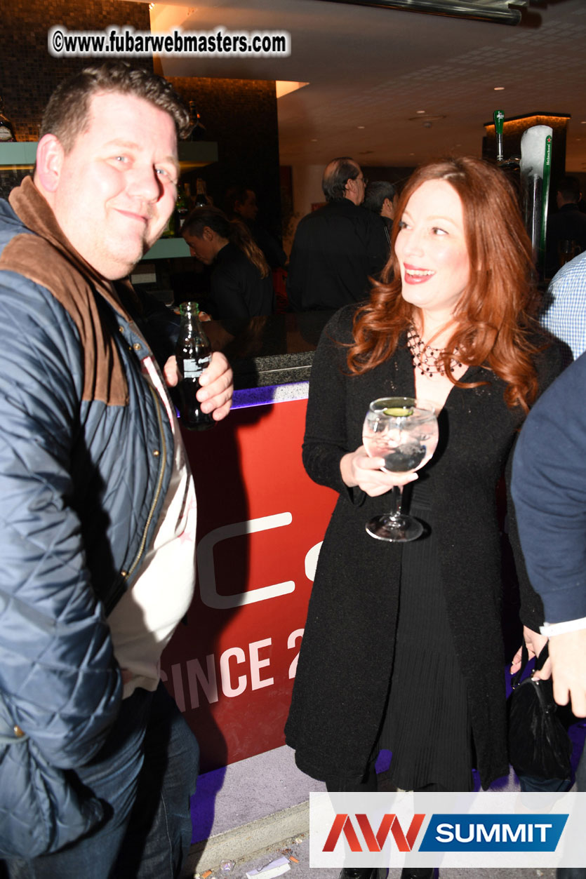 Traffic Company Night Bar