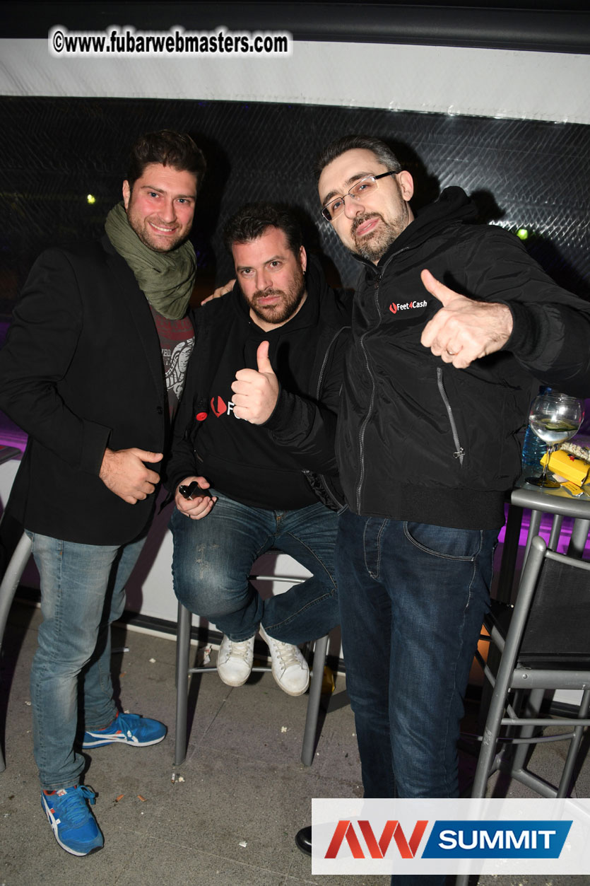 Traffic Company Night Bar