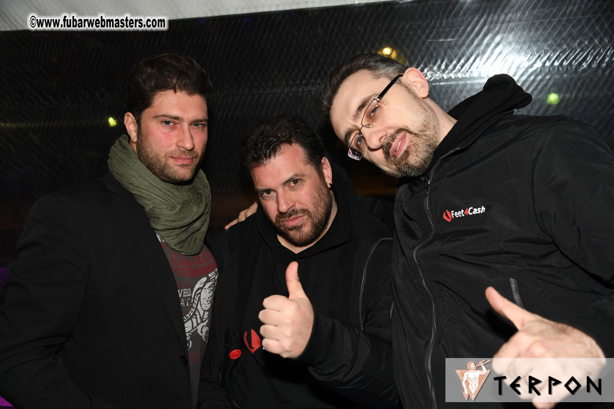 Traffic Company Night Bar