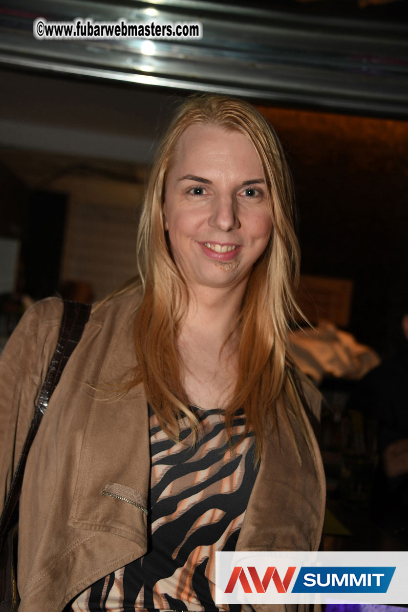 Traffic Company Night Bar