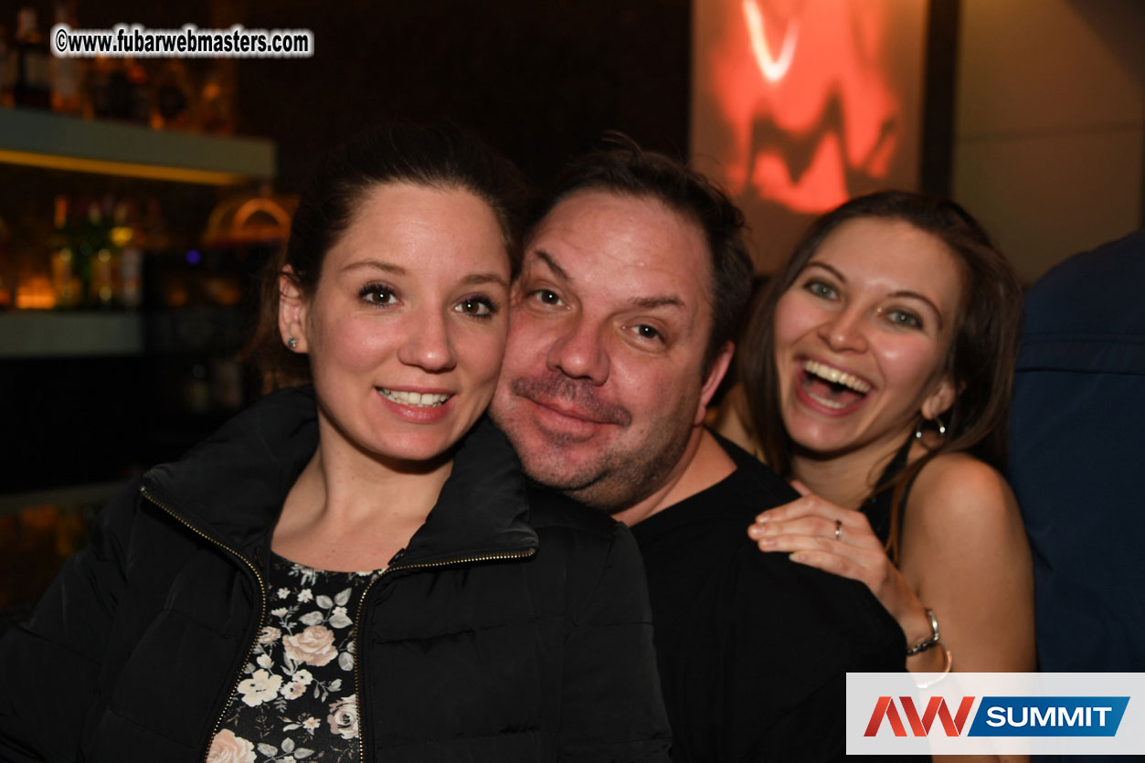 Traffic Company Night Bar