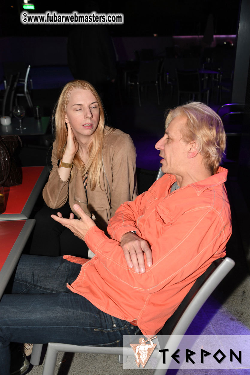 Traffic Company Night Bar