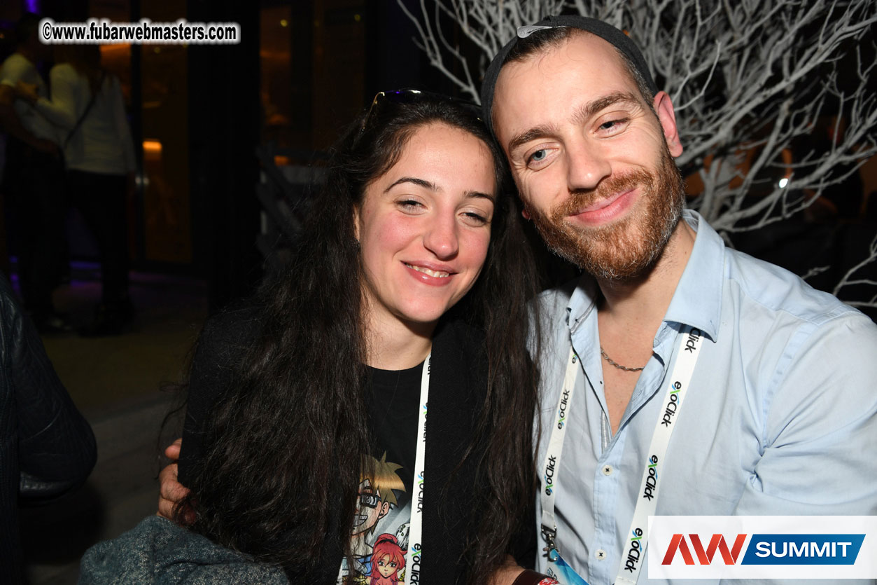 Traffic Company Night Bar