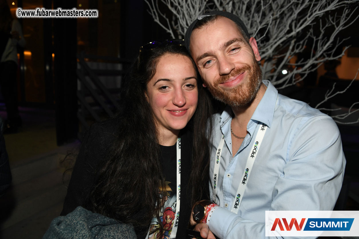 Traffic Company Night Bar