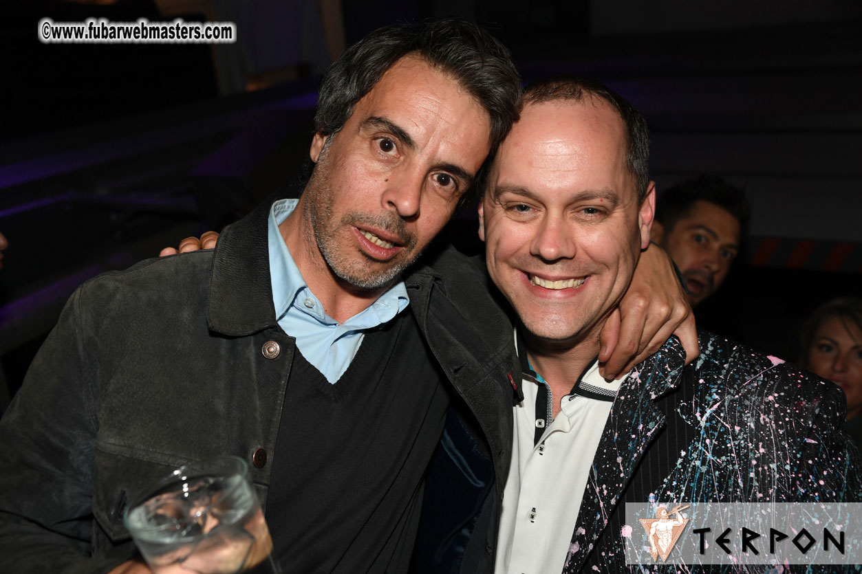 Traffic Company Night Bar