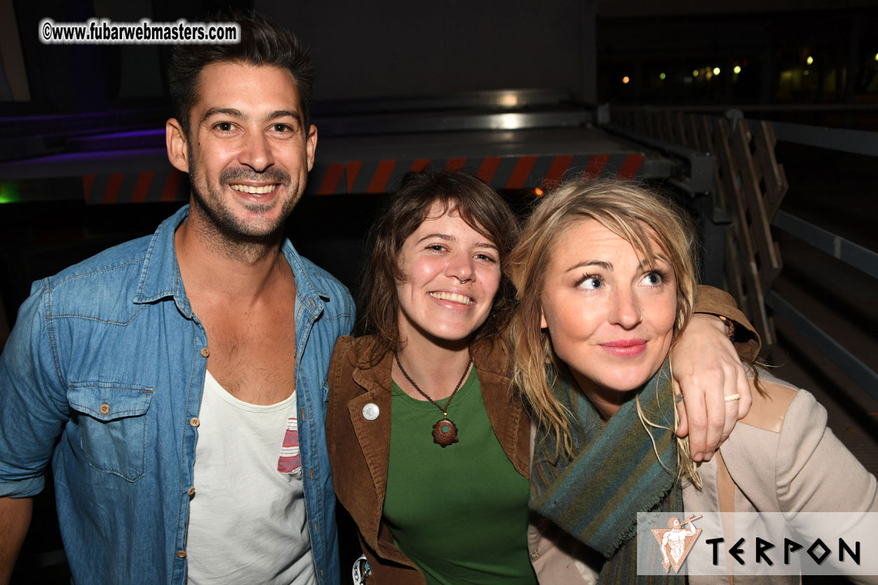 Traffic Company Night Bar