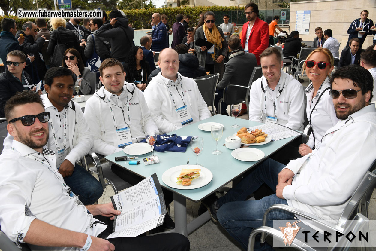 FrenchCash Food Court