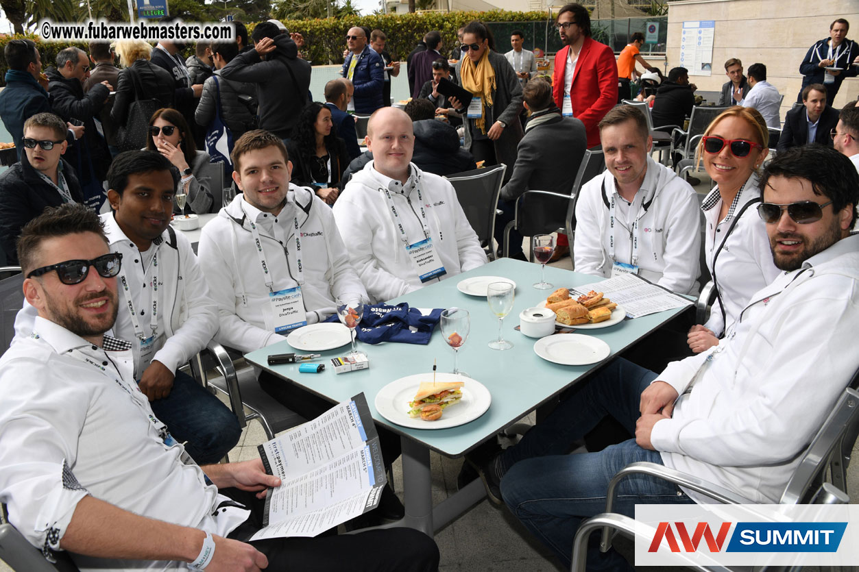 FrenchCash Food Court