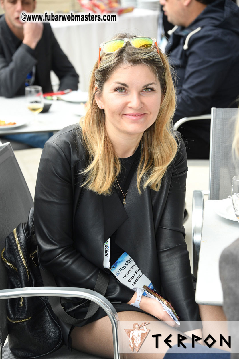 FrenchCash Food Court