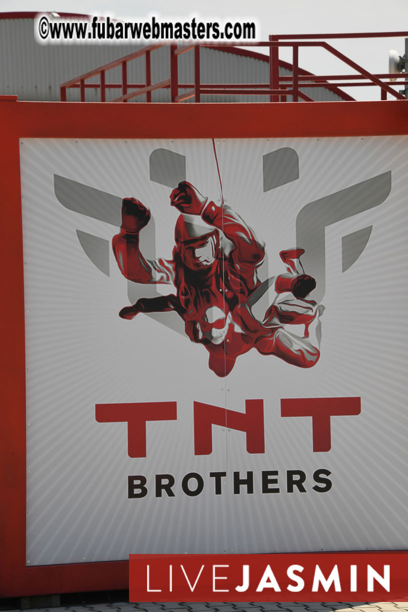 TNT Brothers Skydiving