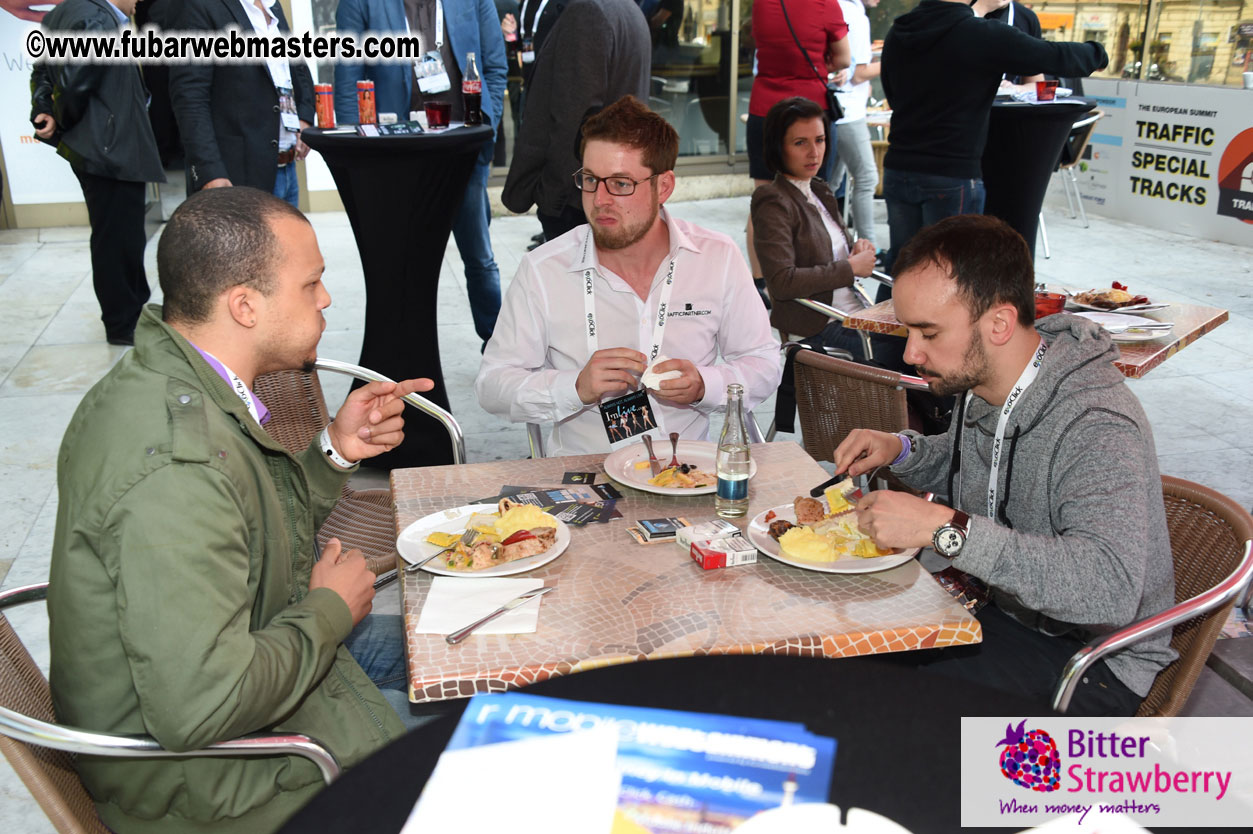 Pussycash Food Court