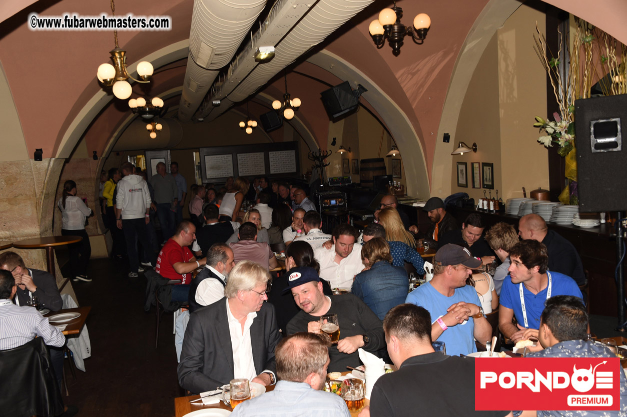 FirstMobile 7 matureprofile Czech Evening