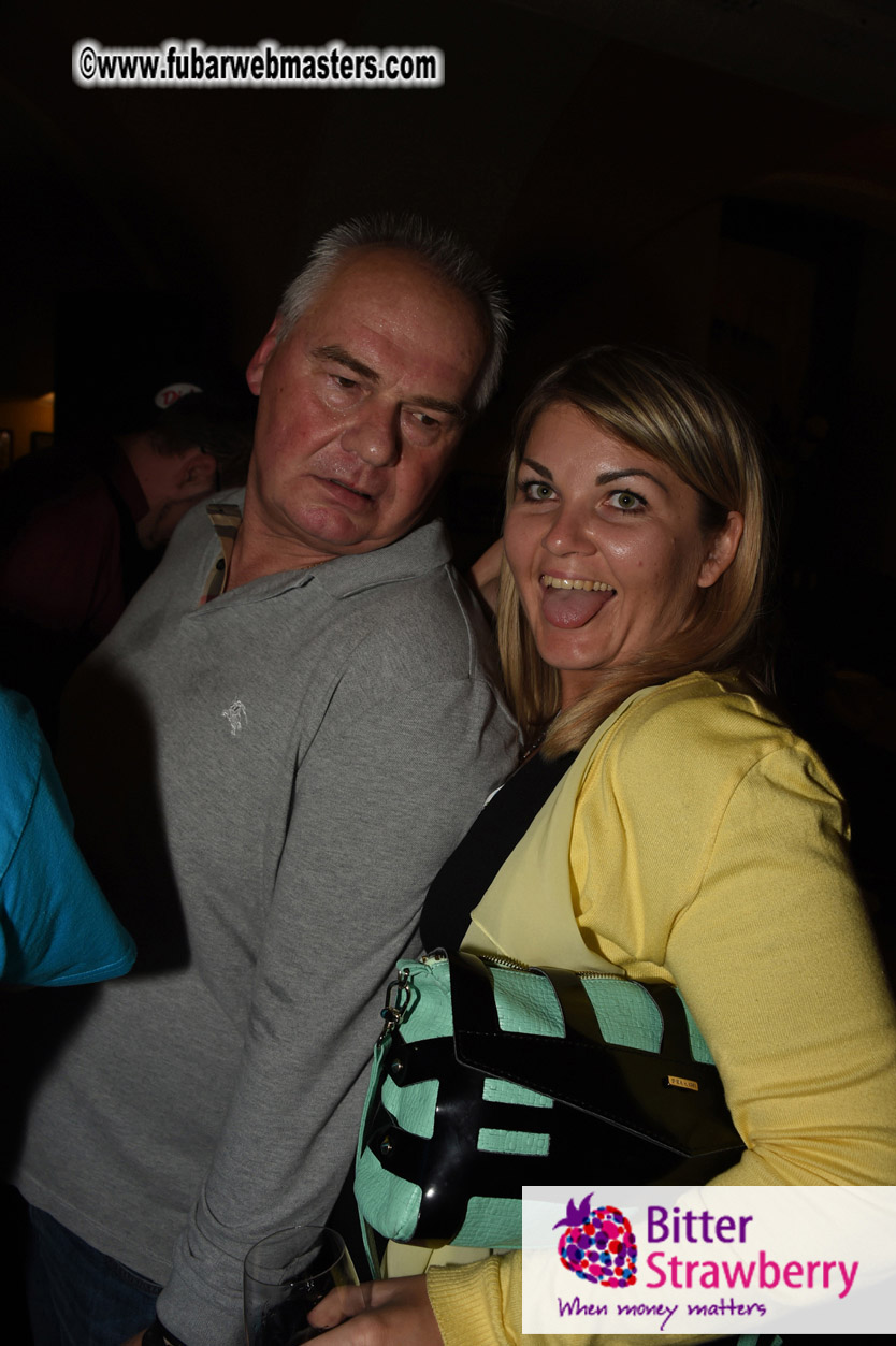 FirstMobile 7 matureprofile Czech Evening