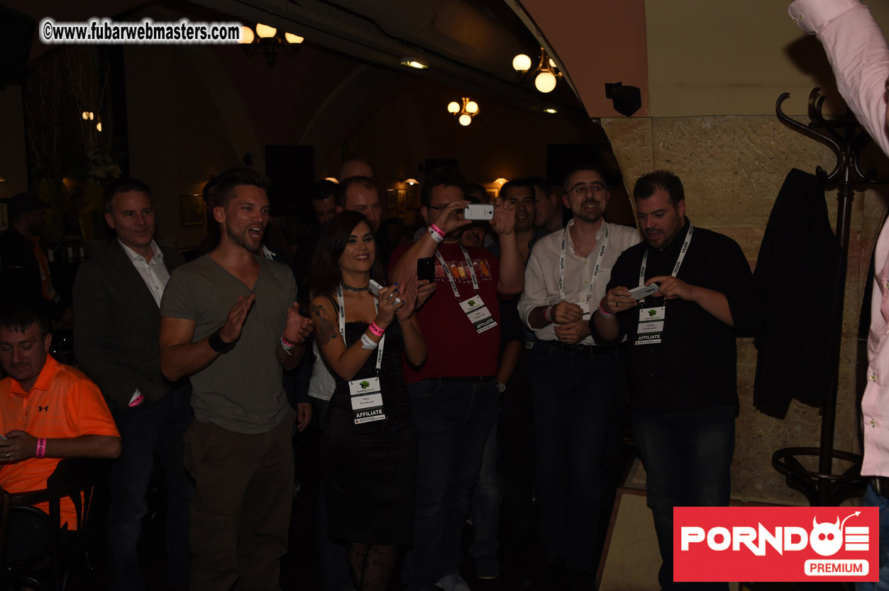 FirstMobile 7 matureprofile Czech Evening