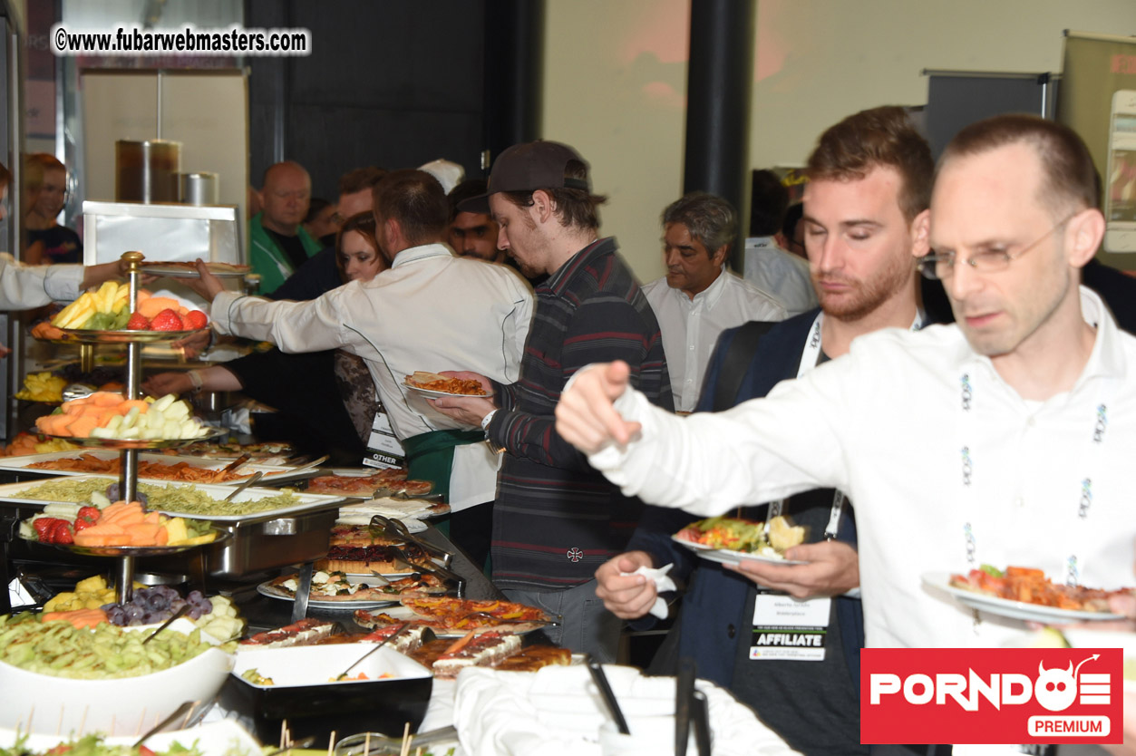 Partnercash Food Court