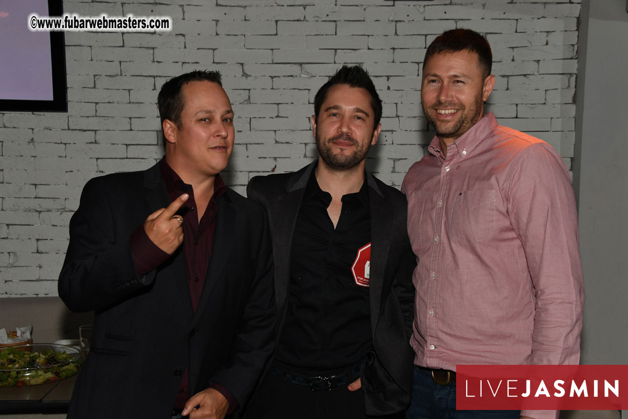 TrafficHaus and Reviveads Party